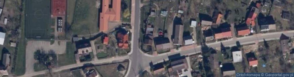 Zdjęcie satelitarne Ośrodek Pomocy Społecznej w Krzęcinie