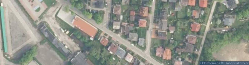 Zdjęcie satelitarne Ośrodek Sportu i Rekreacji w Łazach
