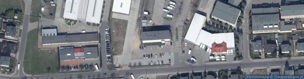 Zdjęcie satelitarne Ośrodek Szkolenia i Usług Technicznych "FENIX"