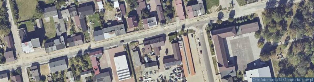 Zdjęcie satelitarne P.H.U.T.Przedsiębiorstwo Handlowo - Usługowo - Transportowe Karol Zwierzyński
