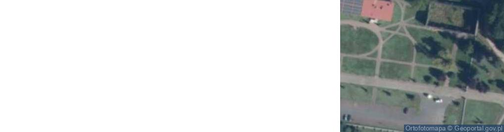 Zdjęcie satelitarne Pałac w Rymaniu