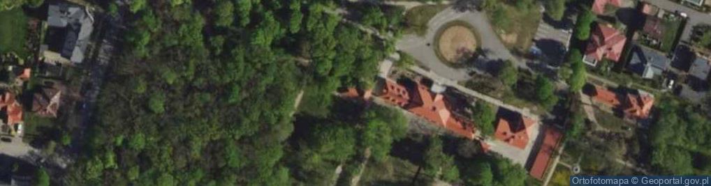 Zdjęcie satelitarne Państwowa Szkoła Muzyczna i i II Stopnia im K Kurpińskiego Zespół Szkół