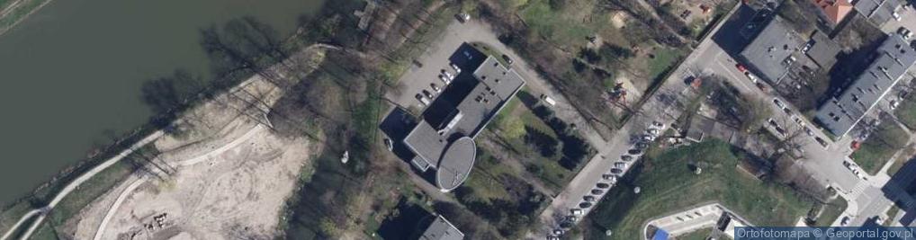 Zdjęcie satelitarne Państwowa Wyższa Szkoła Zawodowa w Nysie