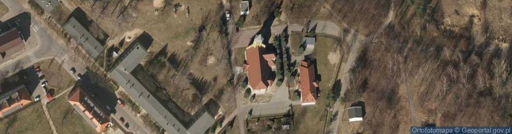 Zdjęcie satelitarne Parafia Rzym-Kat, Brzeg Dolny