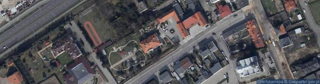 Zdjęcie satelitarne Parafia Rzym.-Kat.pw.Świętego Gotarda