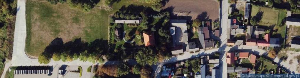 Zdjęcie satelitarne Parafia Rzym.-Kat.pw.Świętych Apostołów Piotra i Pawła
