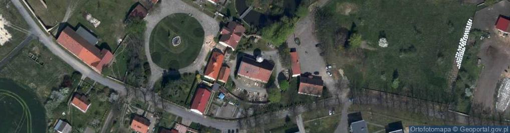 Zdjęcie satelitarne Parafia Rzym.-Kat.pw.Świętych Fabiana i Sebastiana