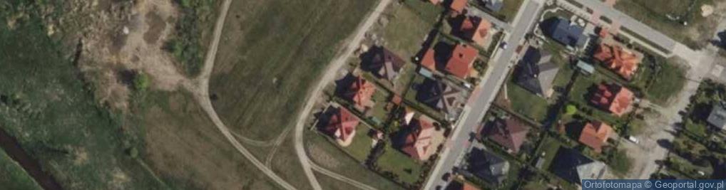 Zdjęcie satelitarne Paw-Dom Paweł Czernielewski
