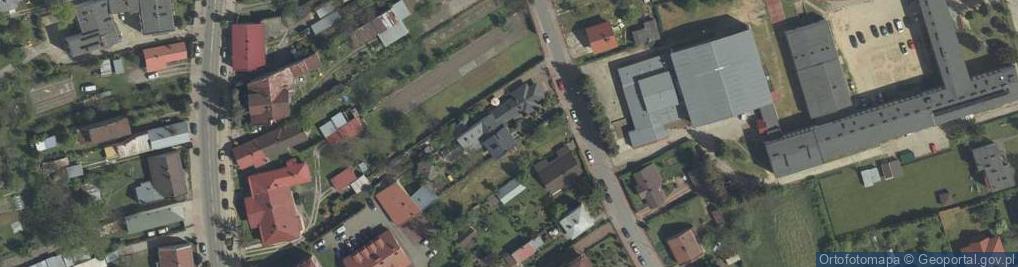 Zdjęcie satelitarne Paweł Tokarczyk Produkcja - Usługi - Handel Camelleo