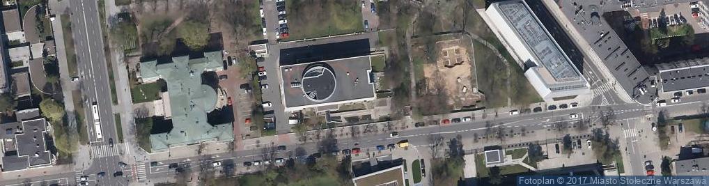 Zdjęcie satelitarne Paznokcie Trendy