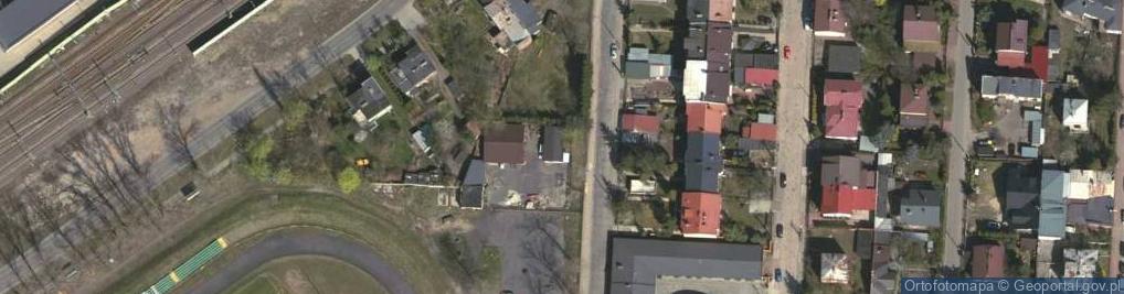 Zdjęcie satelitarne Piłkarski Wołomiński Klub Sportowy Huragan Skok Wołomin