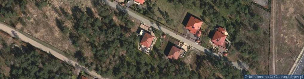 Zdjęcie satelitarne Piotr Roguski S E N A T O R