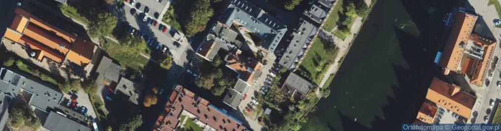 Zdjęcie satelitarne Polskie Stowarzyszenie Turystyki Medycznej