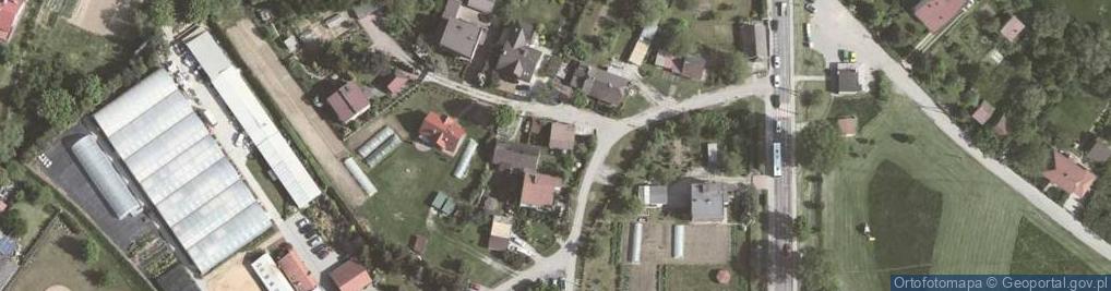 Zdjęcie satelitarne Pomocnicze Usługi