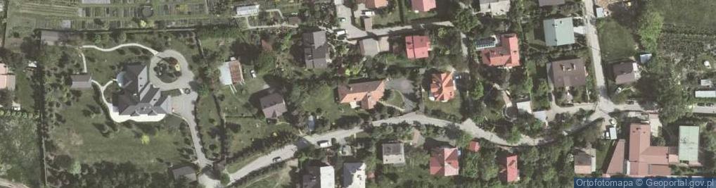 Zdjęcie satelitarne Portico