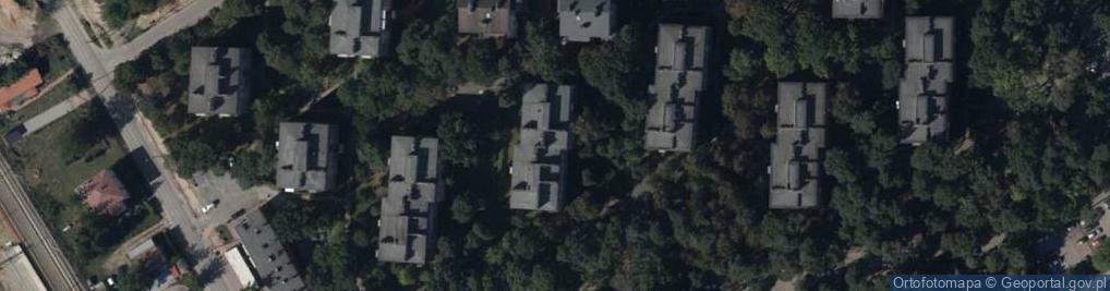 Zdjęcie satelitarne Pośrednictwo Handlowo Usługowe