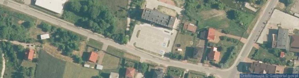 Zdjęcie satelitarne Powiatowa Stacja Sanitarno Epidemiologiczna we Włoszczowie