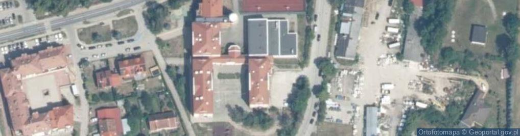 Zdjęcie satelitarne Powiatowa Szkoła Muzyczna i Stopnia w Dywitach