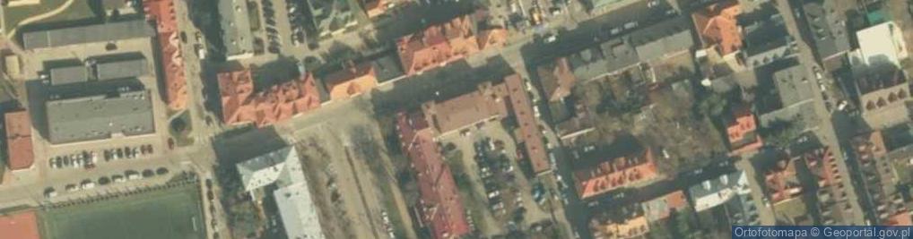 Zdjęcie satelitarne Powiatowe Centrum Pomocy Rodzinie w Łęczycy