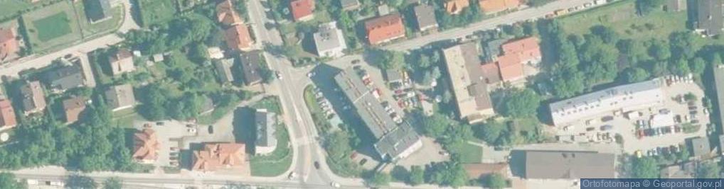 Zdjęcie satelitarne Powiatowe Zrzeszenie Ludowych Zespołów Sportowych w Wadowiacach