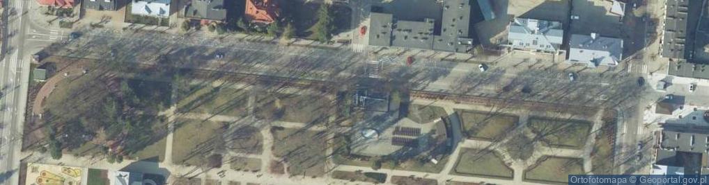 Zdjęcie satelitarne Powiatowy Ośrodek Doskonalenia Nauczycieli w Mławie