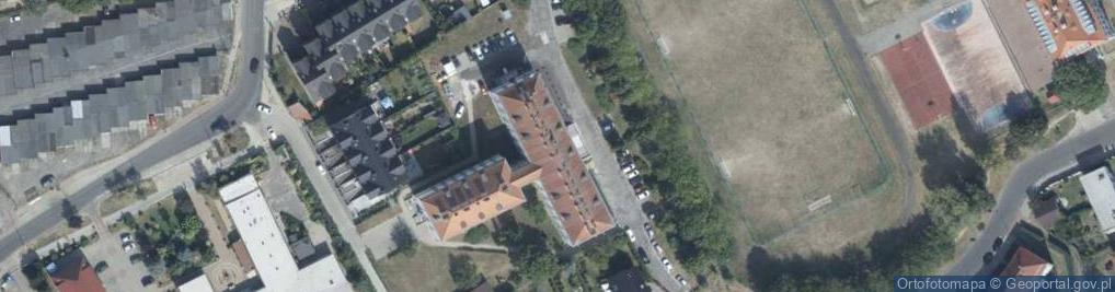 Zdjęcie satelitarne Powiatowy Ośrodek Doskonalenia Nauczycieli w Stargardzie Szcz