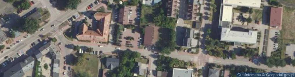 Zdjęcie satelitarne Powiatowy Środowiskowy Dom Samopomocy nr 3 w Tłuszczu