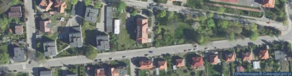 Zdjęcie satelitarne Powiatowy Zespół Placówek Opiekuńczo Wychowawczych w Paczkowie