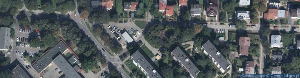 Zdjęcie satelitarne Praktyka w Miejscu Wezwania