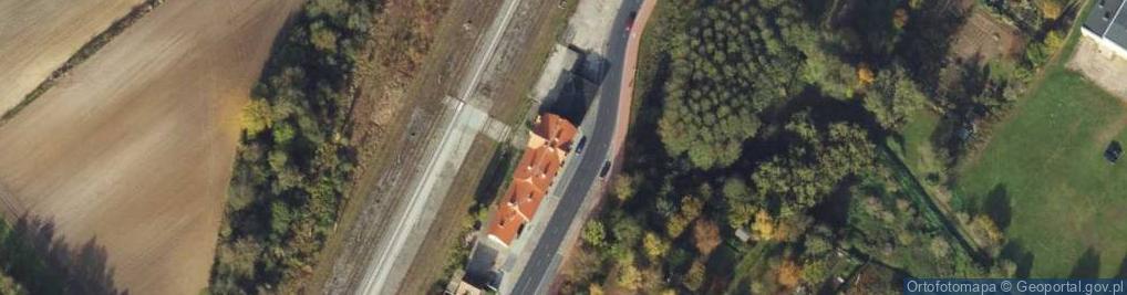 Zdjęcie satelitarne Przedsiębiorstwo Handlowo Usługowe