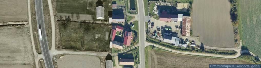 Zdjęcie satelitarne Przedsiębiorstwo Handlowo Usługowe