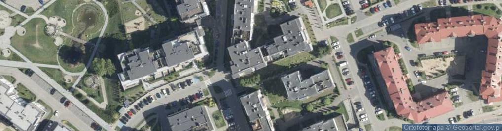 Zdjęcie satelitarne Przedsiębiorstwo Handlowo Usługowe