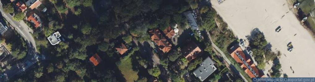 Zdjęcie satelitarne Przedsiębiorstwo Handlowo Usługowe