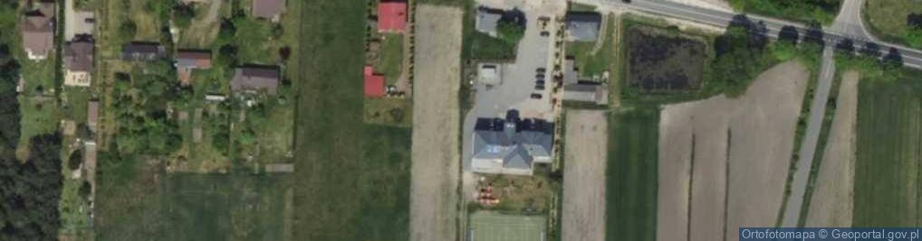 Zdjęcie satelitarne Przedsiębiorstwo Handlowo Usługowe