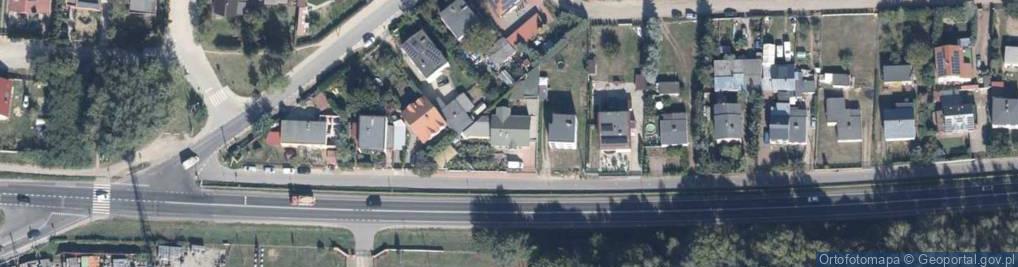 Zdjęcie satelitarne Przedsiębiorstwo Handlowo Usługowe