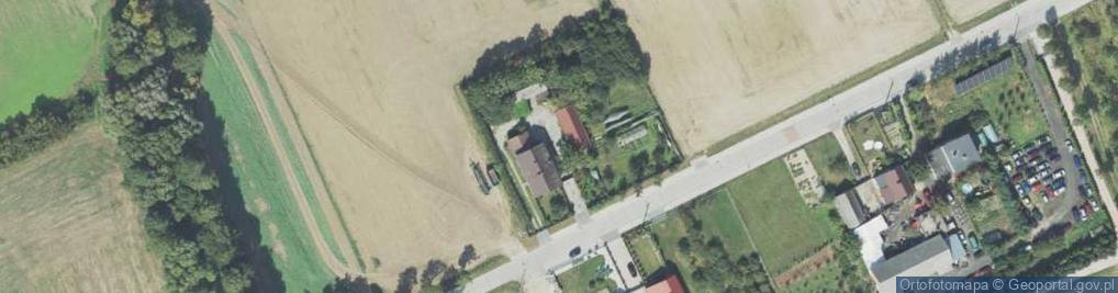 Zdjęcie satelitarne Przedsiębiorstwo Handlowo Usługowe