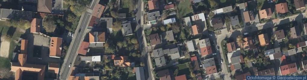 Zdjęcie satelitarne Przedsiębiorstwo Handlowo Usługowe