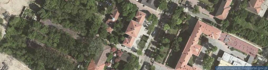 Zdjęcie satelitarne Przedsiębiorstwo Obrotu Surowcami Wtórnymi Eko Sort