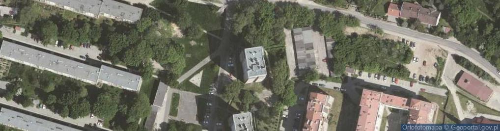 Zdjęcie satelitarne Przedsiębiorstwo Produkcyjno Handlowe Dolomit