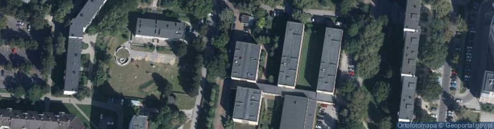 Zdjęcie satelitarne Przedsiębiorstwo Produkcyjno Handlowelucyna Gołębiowska