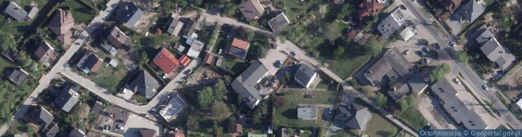 Zdjęcie satelitarne Przedsiębiorstwo Produkcyjno Handlowo Usługowe Dmen Dąbrowa