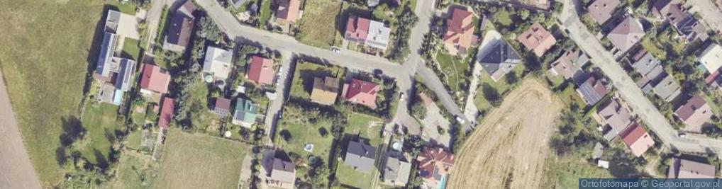 Zdjęcie satelitarne Przedsiębiorstwo Produkcyjno-Handlowo-Usługowe Feniks Piekarnia-Cukiernia Buśkiewicz Mariusz