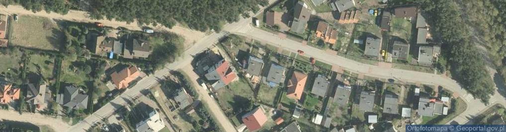 Zdjęcie satelitarne Przedsiębiorstwo Wielobranżowe Dąb