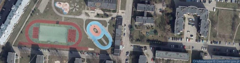 Zdjęcie satelitarne Przedszkole nr 14 w Tomaszowie Maz