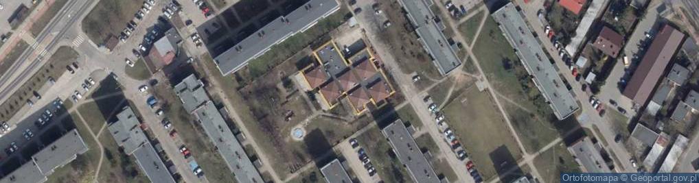 Zdjęcie satelitarne Przedszkole nr 20 w Tomaszowie Maz