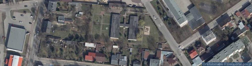 Zdjęcie satelitarne Przedszkole nr 8 w Tomaszowie Maz