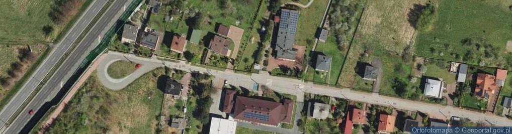 Zdjęcie satelitarne Przedszkole Publiczne im Kubusia Puchatka w Sarnowie