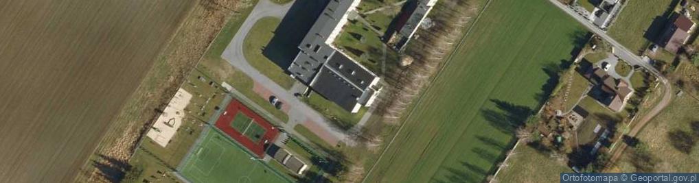 Zdjęcie satelitarne Przedszkole Publiczne w Powierciu