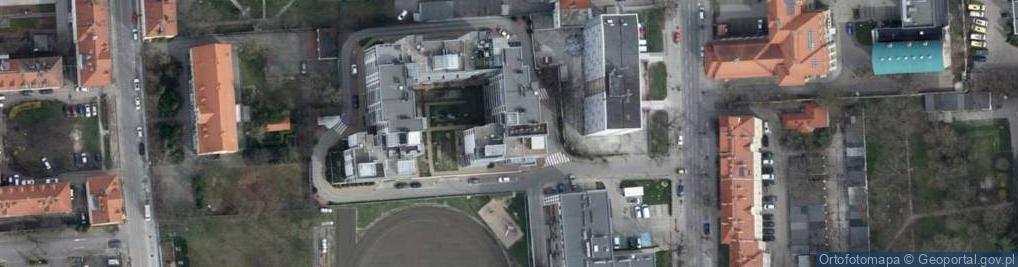 Zdjęcie satelitarne Przemysław Huk Research Factory-Pracownia Badań Ilościowych