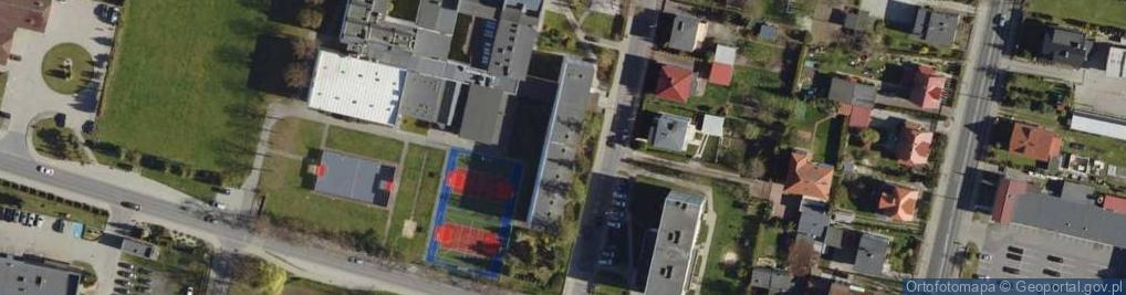 Zdjęcie satelitarne Publiczna Szkoła Podstawowa nr 5 z Oddziałami Integracyjnymi im Emilii Plater w Kluczborku